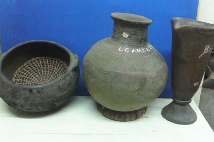  Luo fish pot, water pot and wooden milk jag