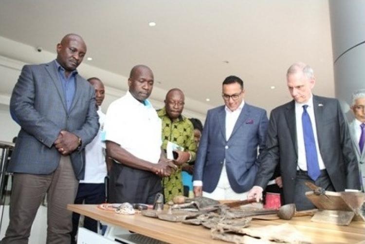 Stakeholders meeting to establish museum of art