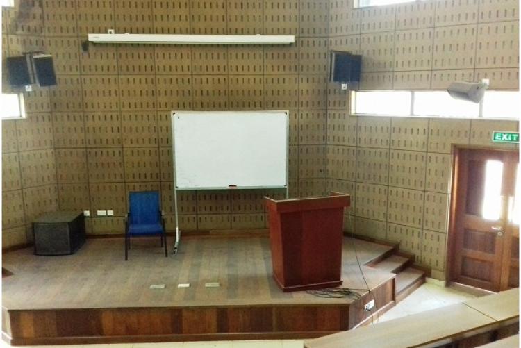 UoN Towers Lecture Theatre 401 