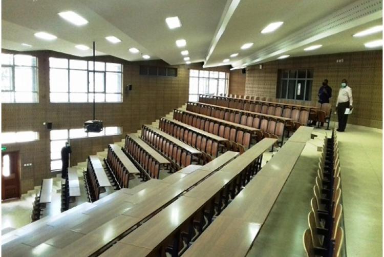 UoN Towers Lecture Theatre 401 